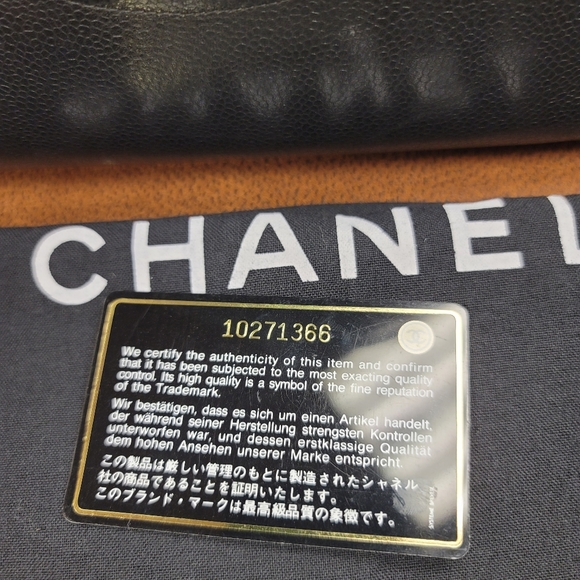 Chanel Vintage Tote bag(sold on eBay) - Picture 14 of 16
